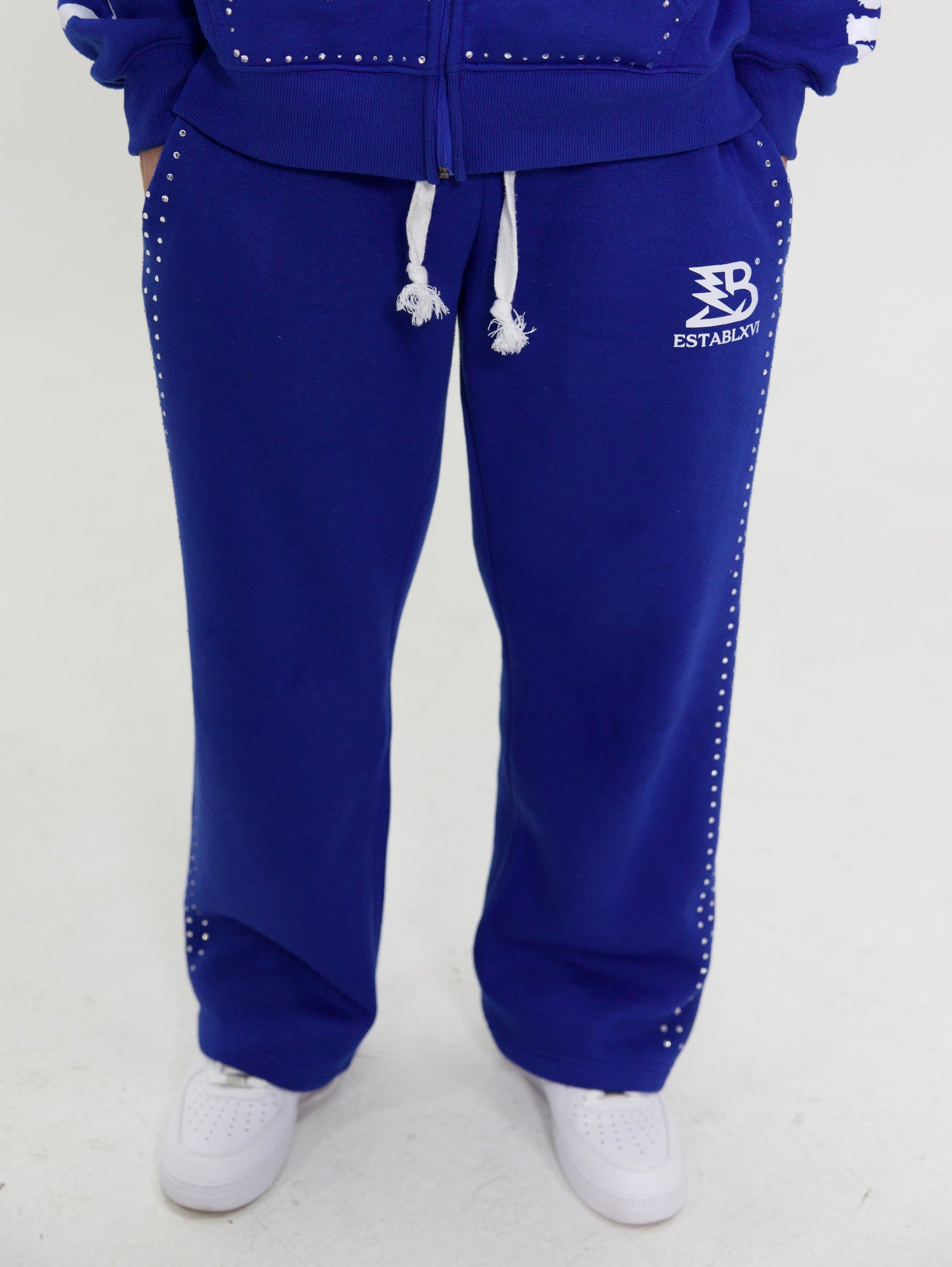 BLUE PANTS