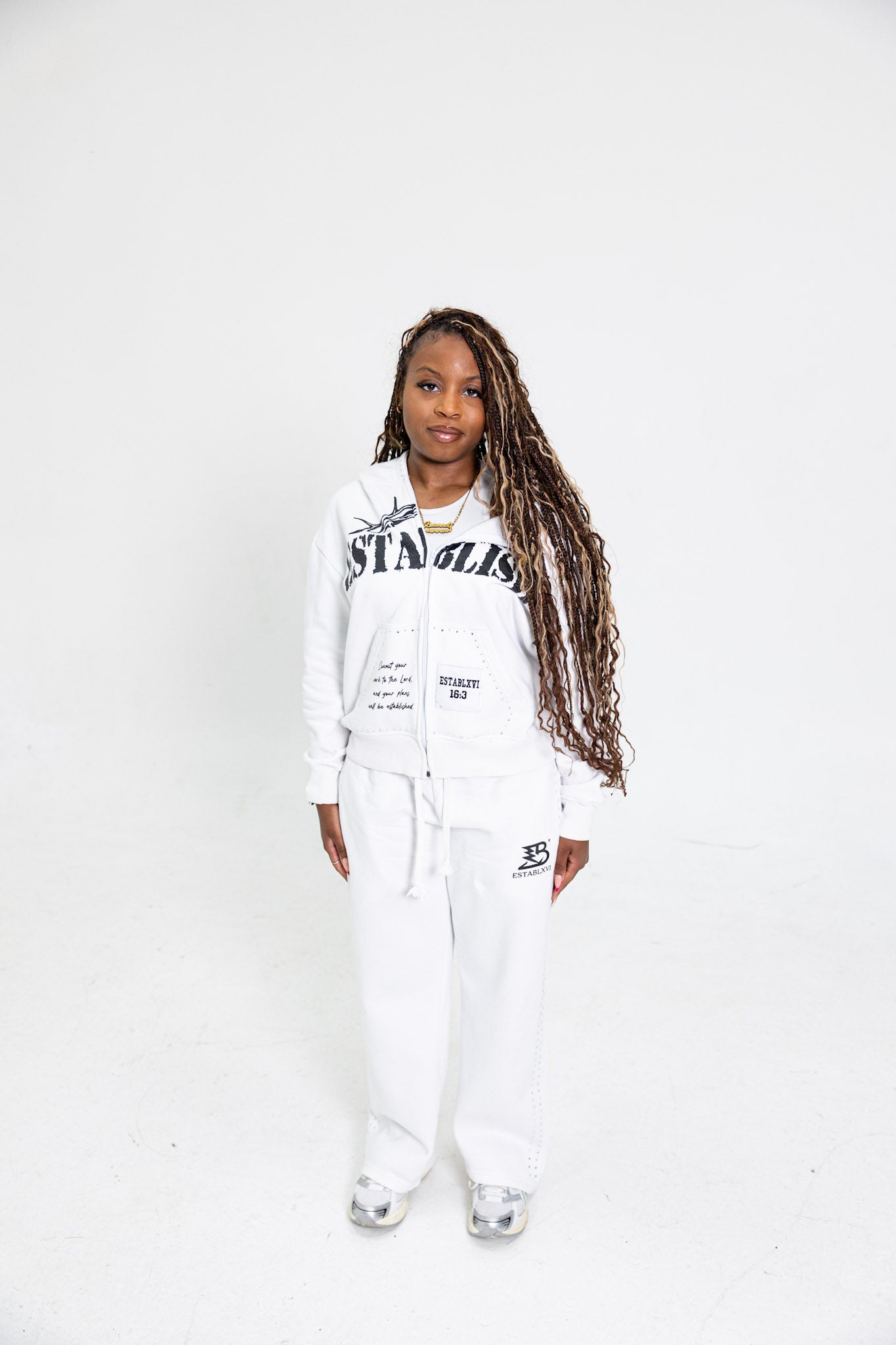 WHITE HOODIE