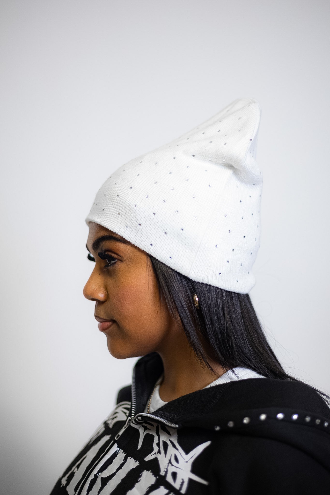 WHITE SILK BEANIE