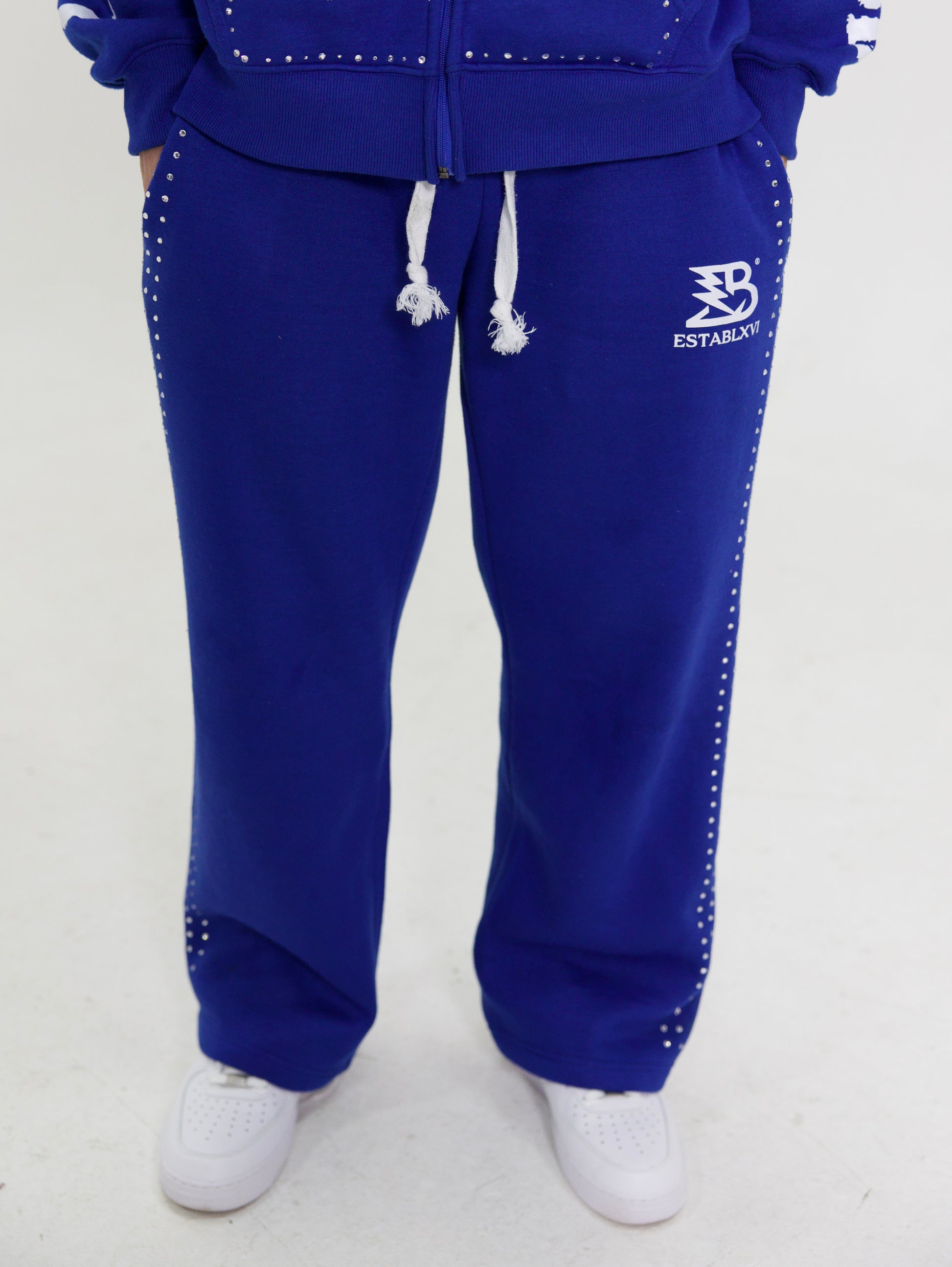 BLUE PANTS