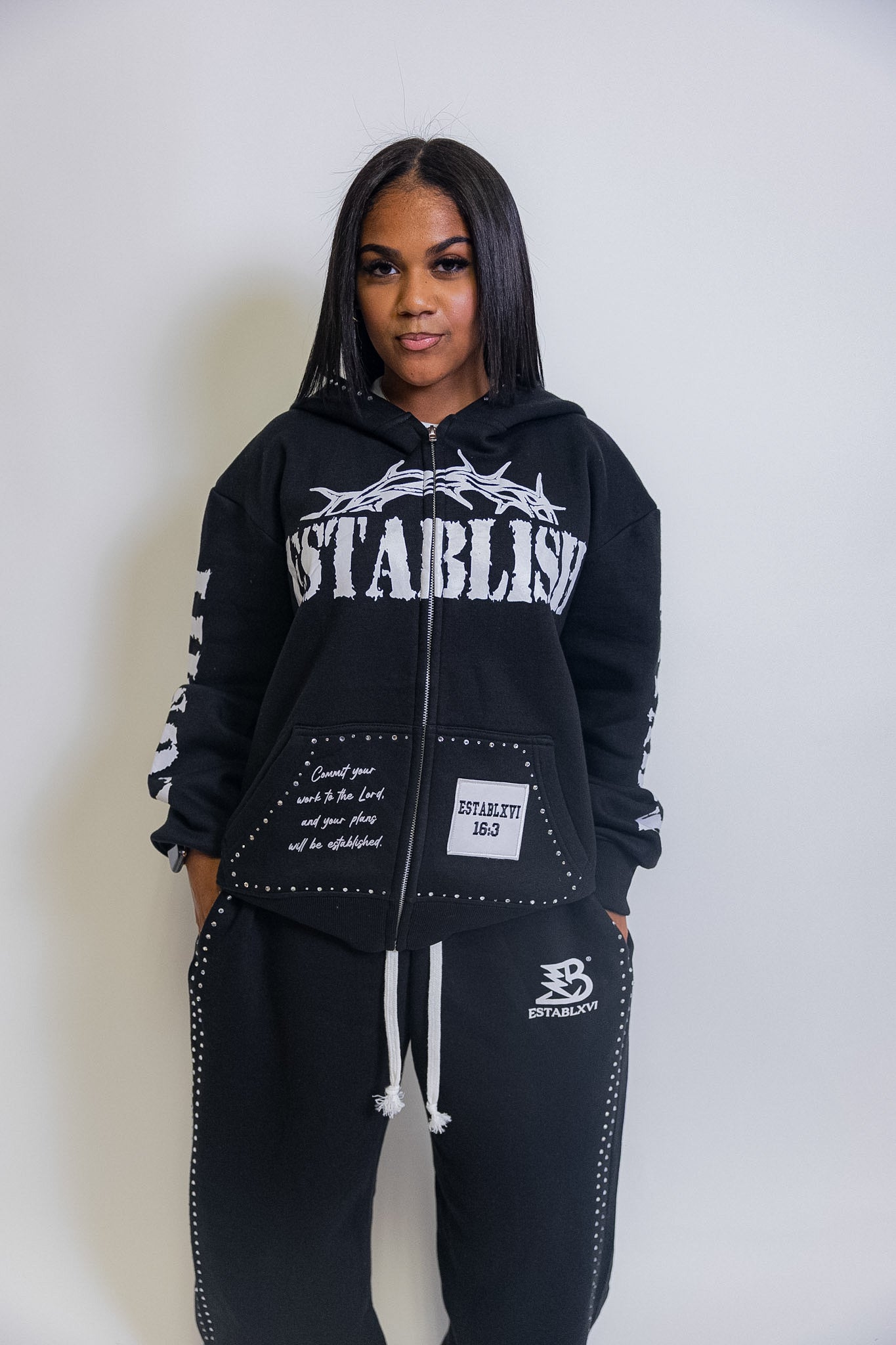 BLACK HOODIE
