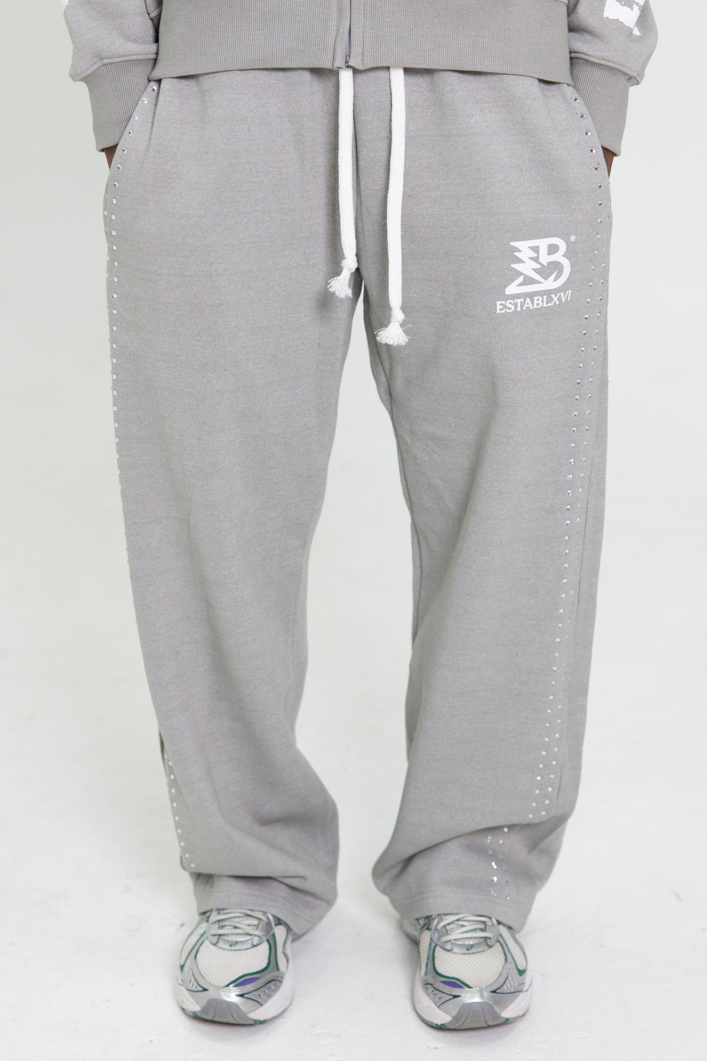 GRAY PANTS